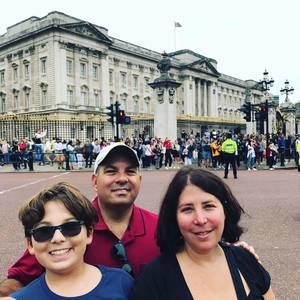 Meet your Posher, Sal